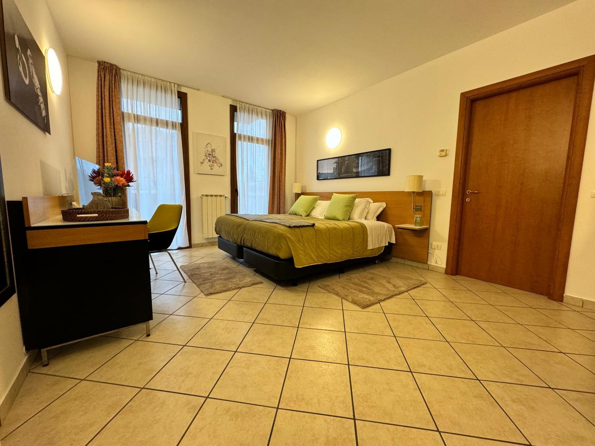 Residence Malpensa Сомма-Ломбардо Экстерьер фото
