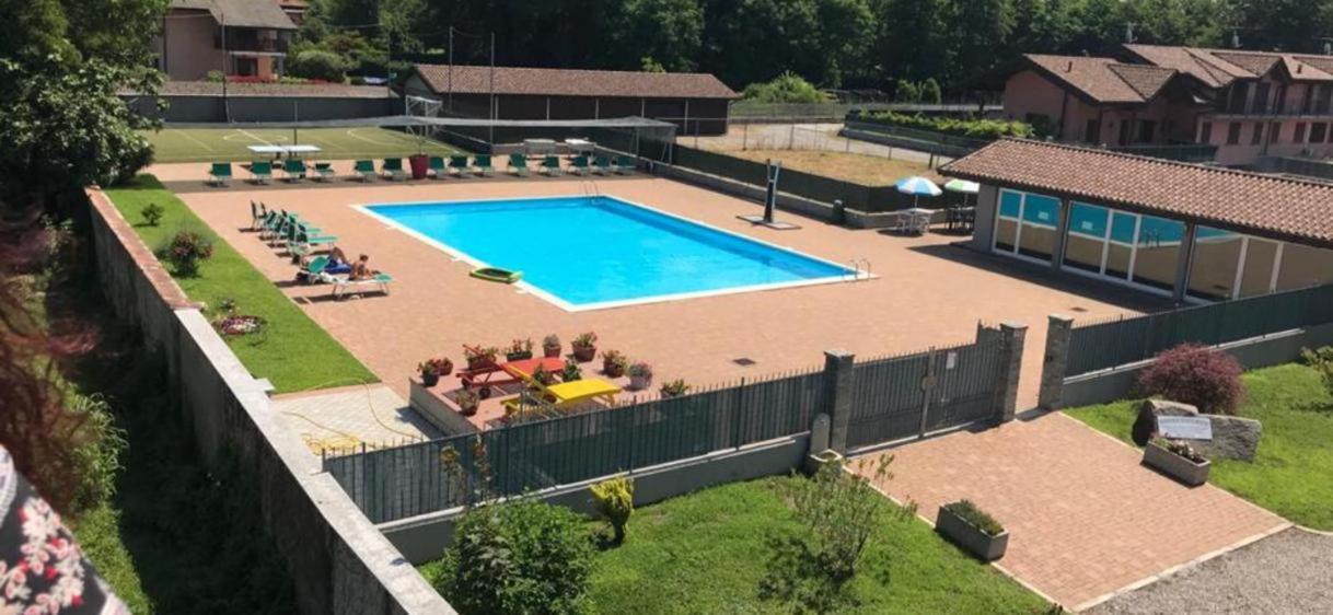 Residence Malpensa Сомма-Ломбардо Экстерьер фото